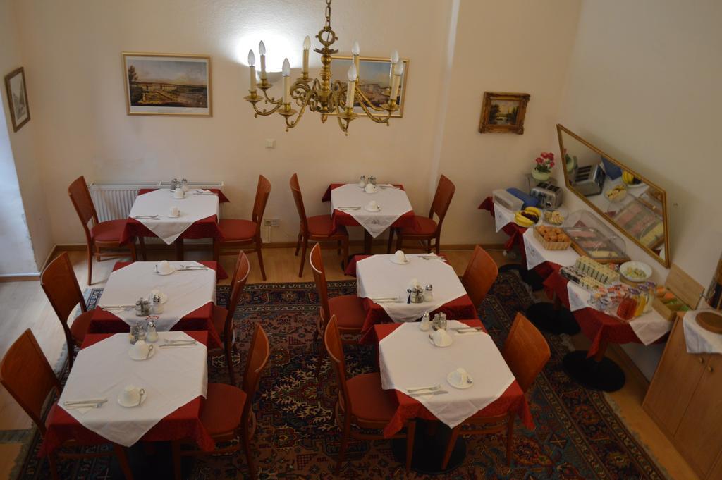 Hotel Pension Walzerstadt Vienna Exterior photo