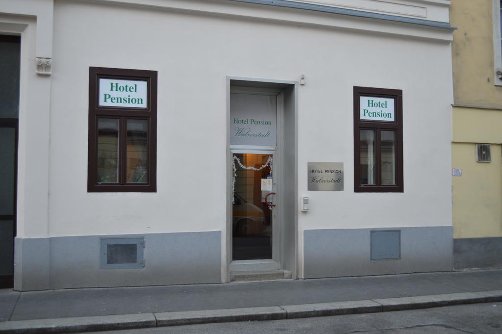 Hotel Pension Walzerstadt Vienna Exterior photo